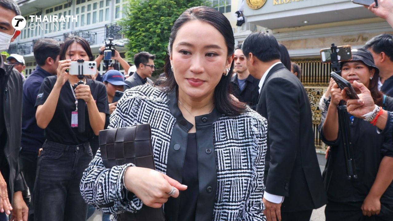 “英-艾姆”进入孔抛监狱，献上茉莉花环敬拜父亲，透露母亲生日时通常会全家团聚