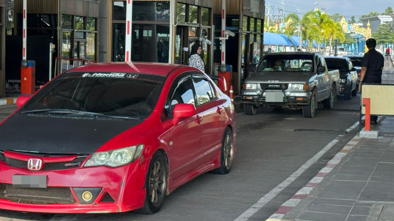 油站爆炸事件不影响游客 经苏艾果洛边境通行