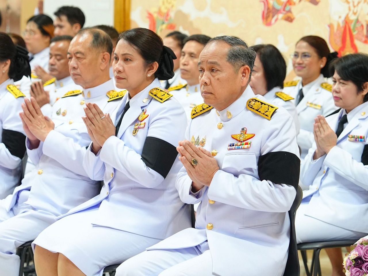 文化部举办15日的宗教仪式,供奉已逝的“诗丽吉皇后”