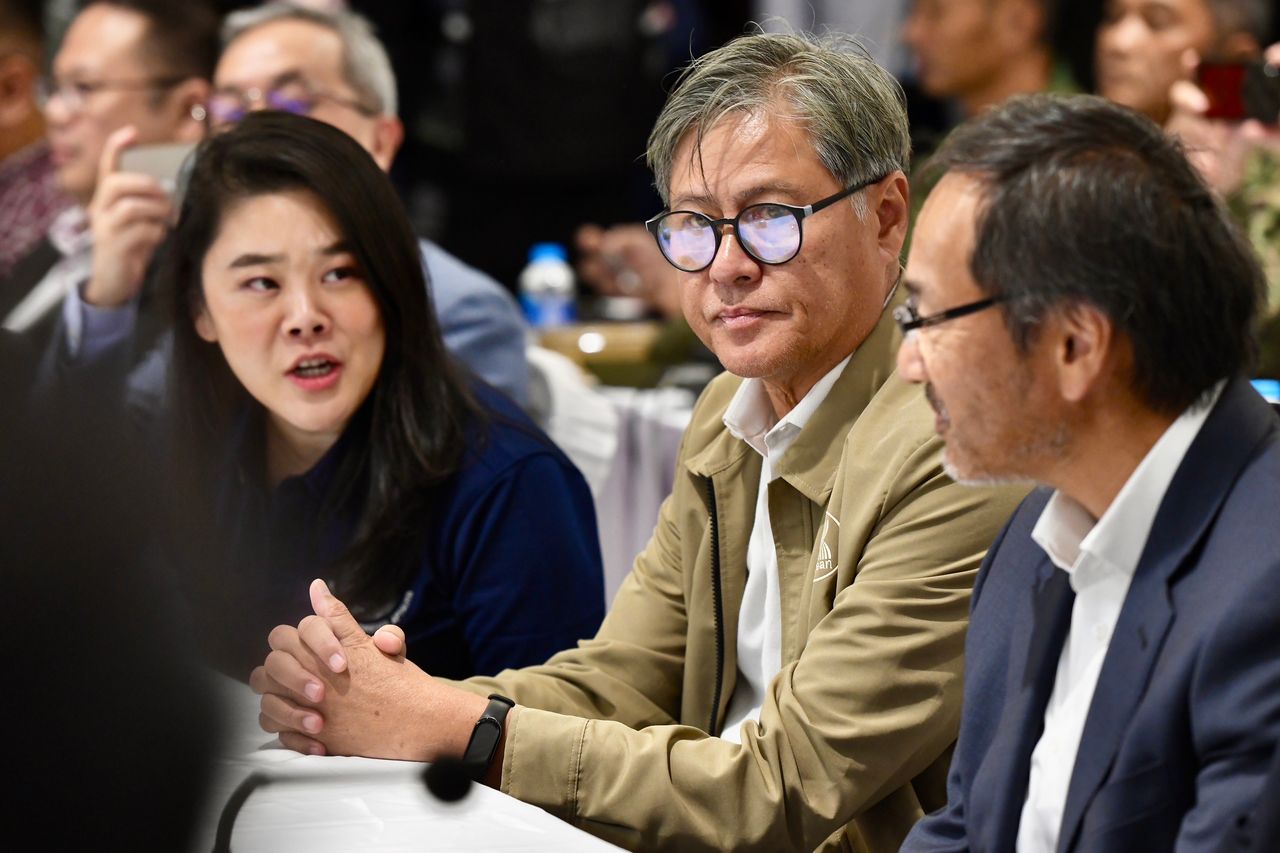 泰国陆军向23国外国军事使团澄清并重申阿玛通道是泰国领土