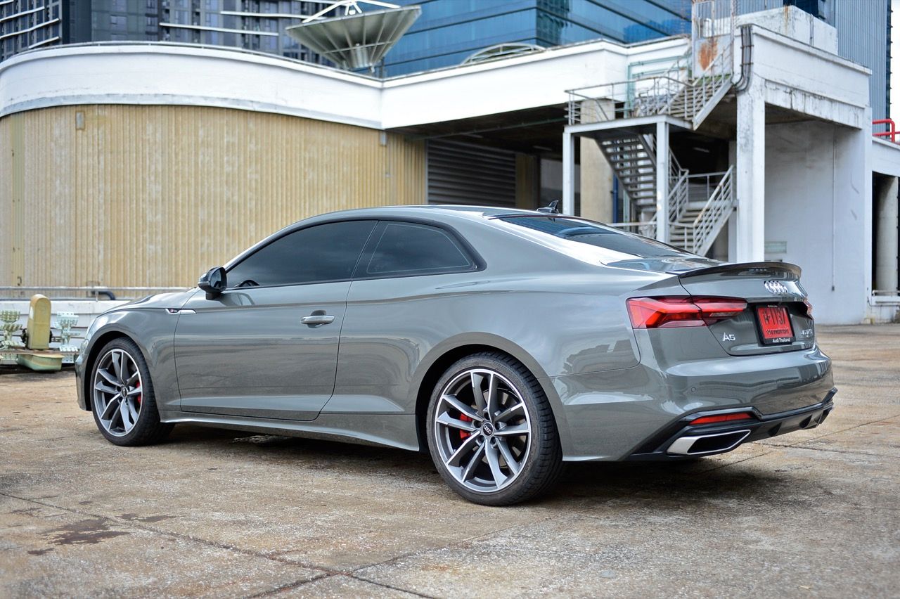 测试 AUDI A5 COUPE 45TFSI QUATTRO S LINE BLACK EDITION