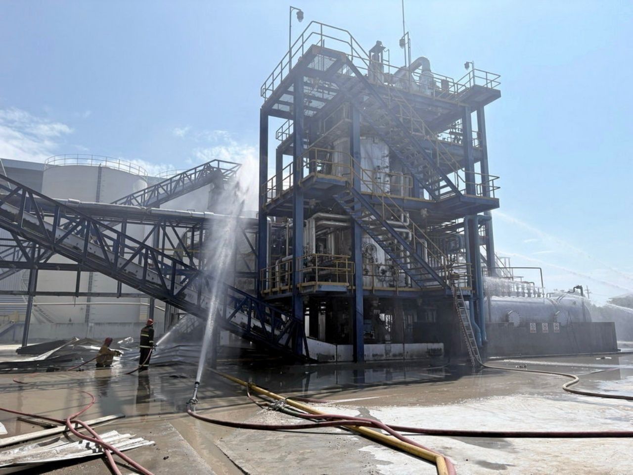 安通米糠油提取厂火灾已扑灭 昨日紧急调查原因