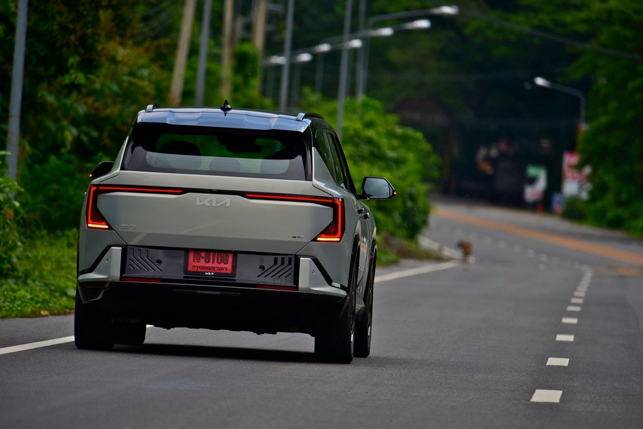 测试 KIA EV5 GT LINE TWIN MOTOR AWD：性能优异但价格偏高