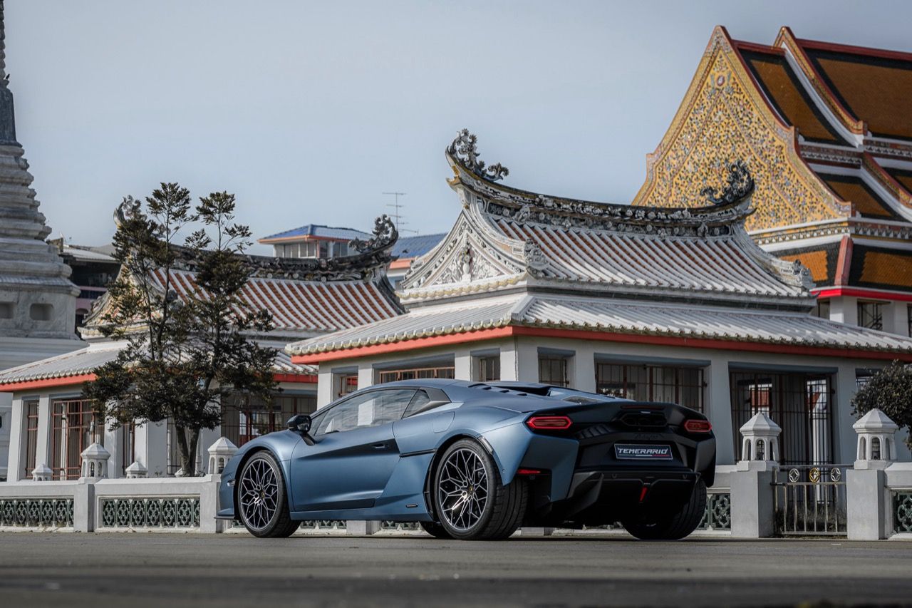 深入分析Lamborghini Temerario插电式混合动力的强劲性能，新型发动机加三台电机！