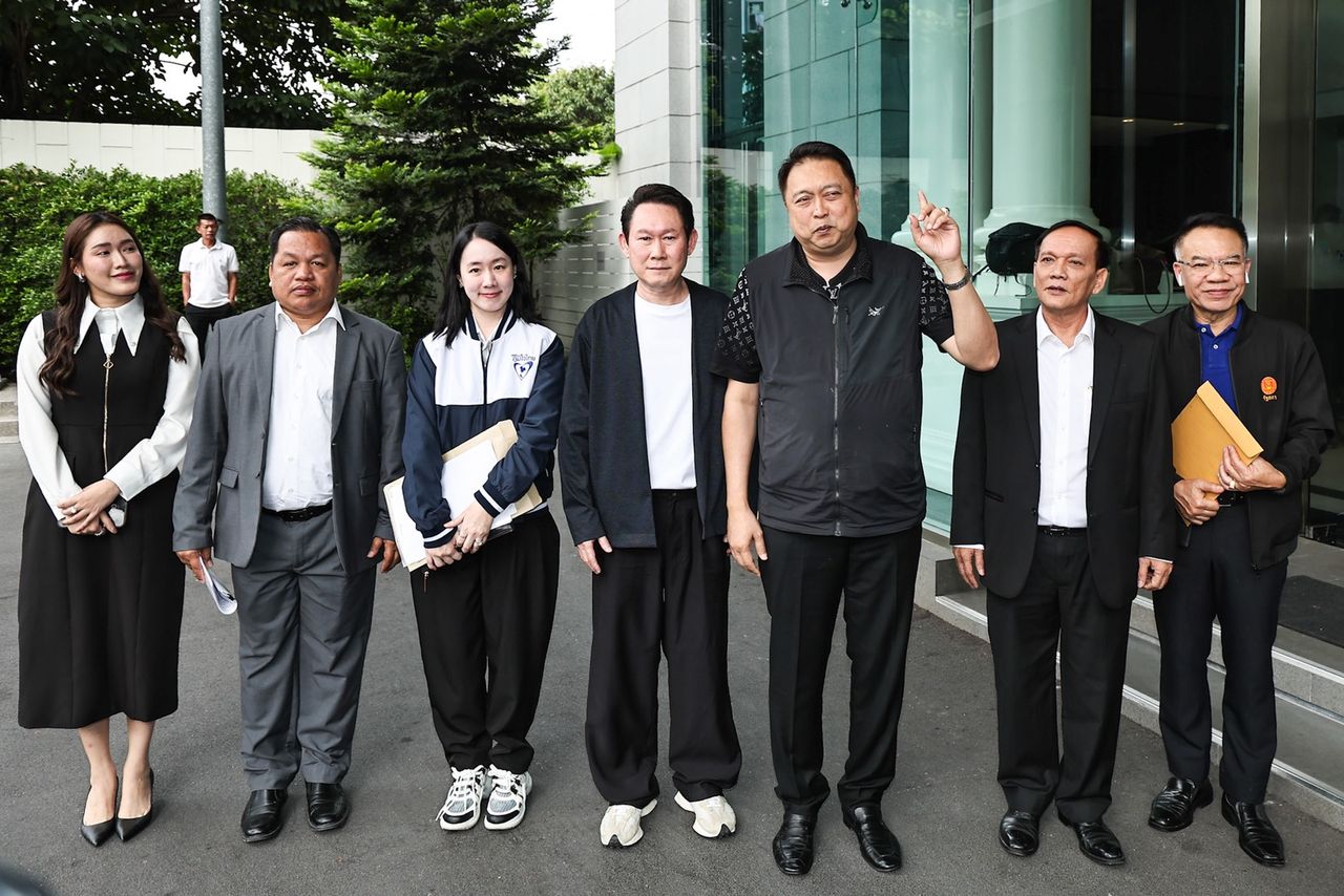 大本营如约而至，“素差提-沃拉武-艾克诺特”加入泰自豪党，迎战69选战