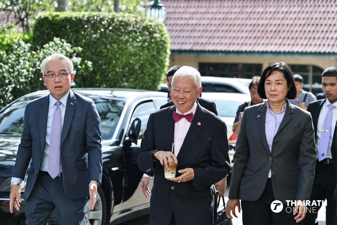 “波拉萨克”尚未见到递交请求特赦“他信”的案件，指这是秘书长办公室的正常程序