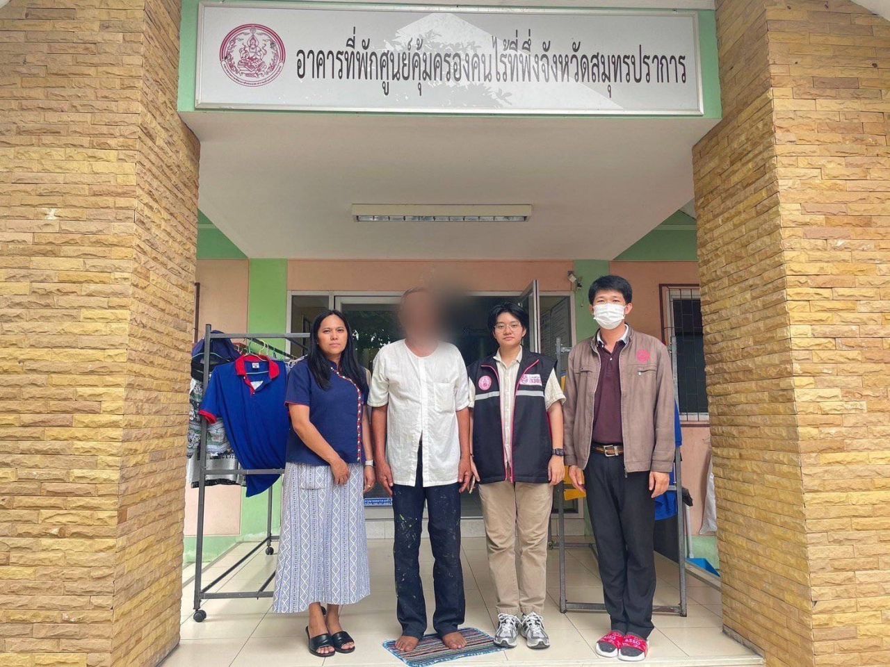 社会福利部帮助70岁老人进入保护中心，随后寻找乌泰他尼府的亲属