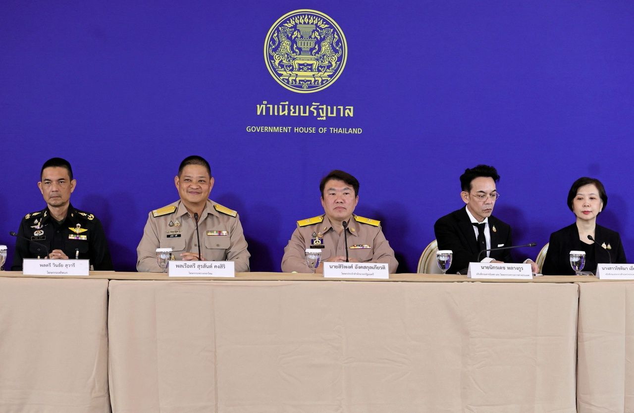 国防部透露柬埔寨军队收集旧炸弹并重新布置,泰国将在敌对停止前不释放战俘