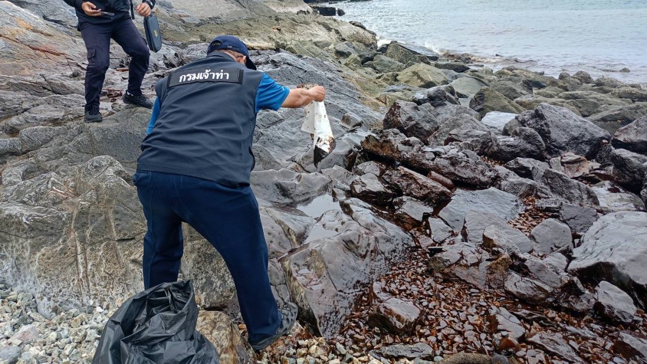 海岸部门紧急调查“油污”泄漏事件，位于色差岛海域