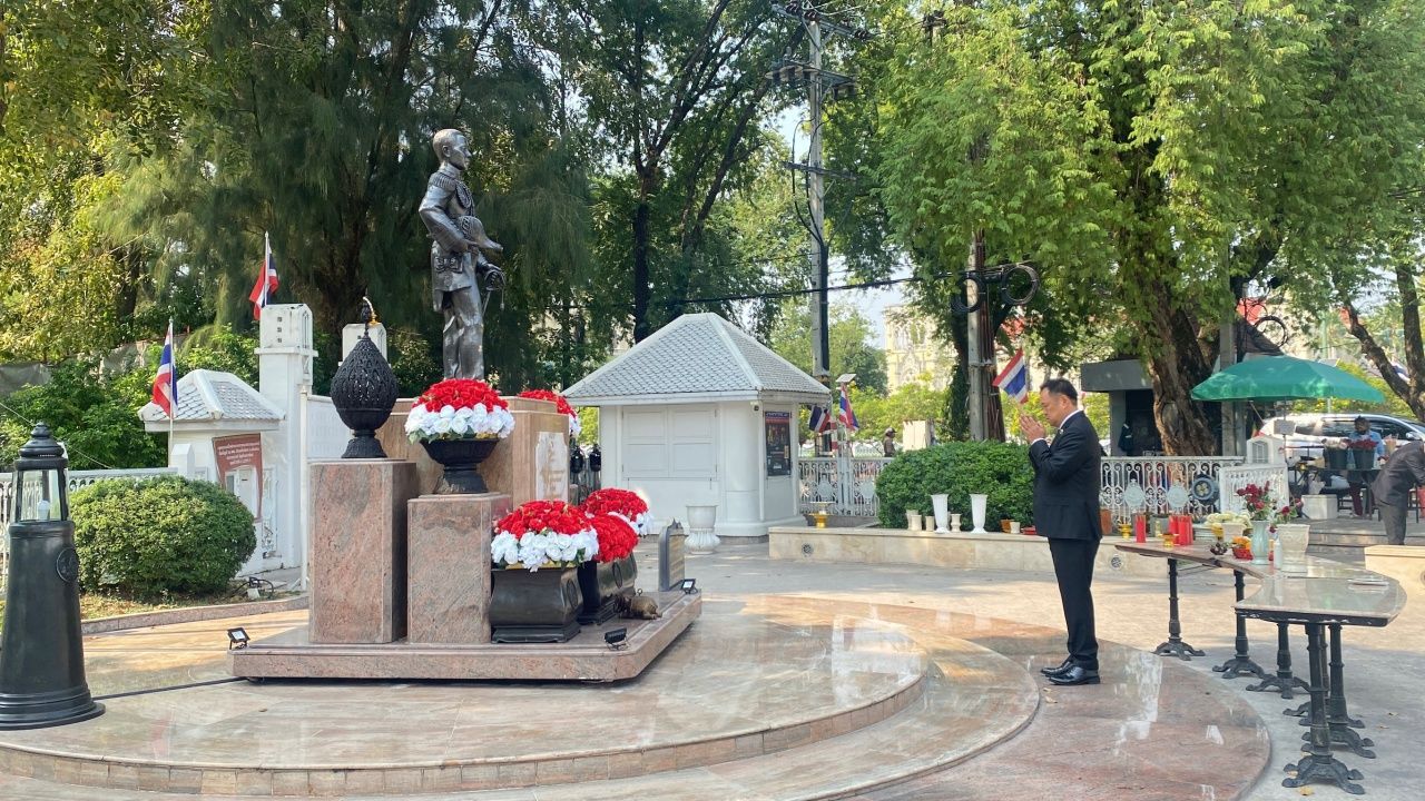 “阿努廷”下令终止意泰合同，起重机屡次倒塌，声称不怕被起诉