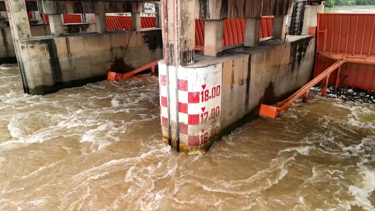 “查伽派大坝”调整水量排放，警告下游做好准备