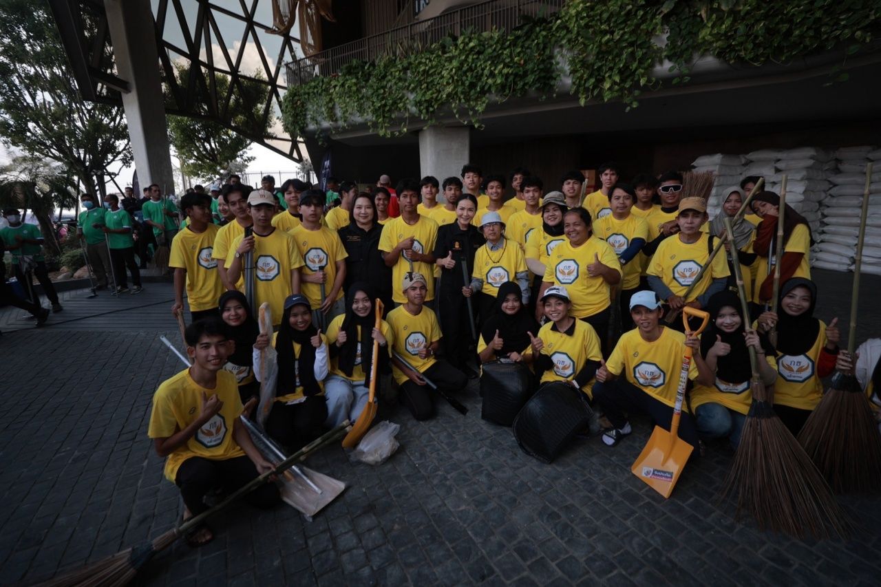 “纳卢蒙”带领教育部调查多所学校,派遣职业团队Fix It帮助修复住宅电力