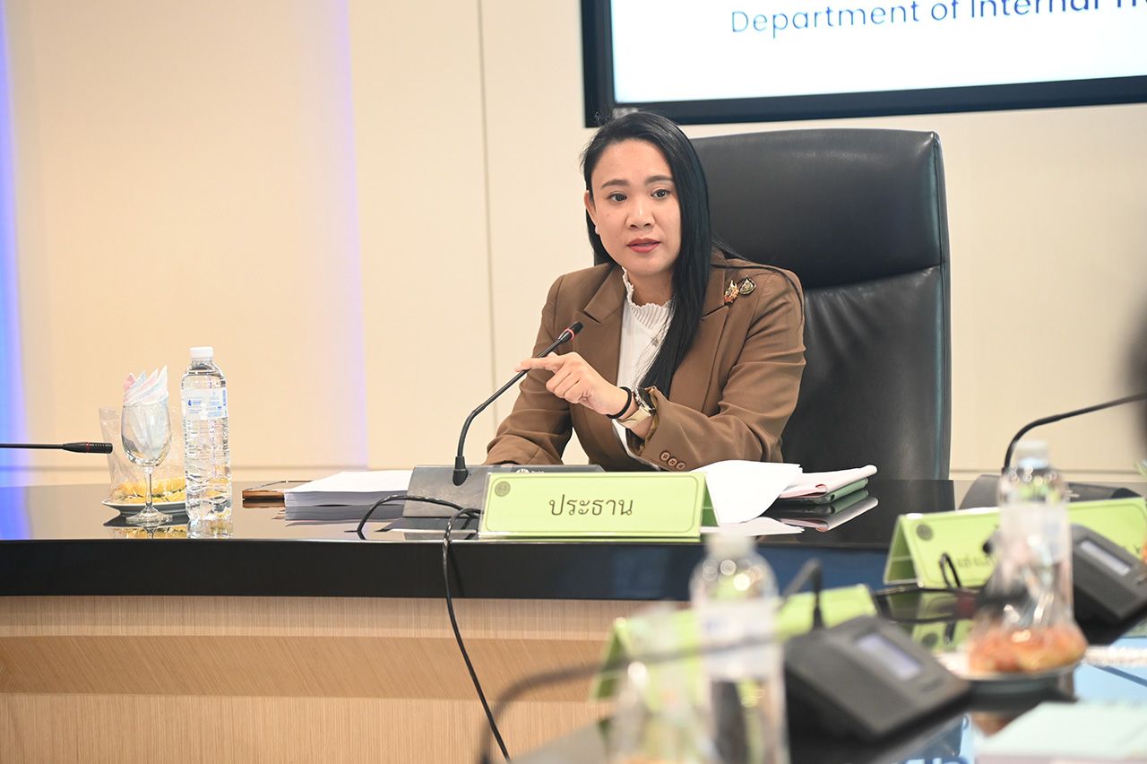 “商务部”严格控制，禁止压低清莱糯米价格，进行衡器检查，防止农民受损