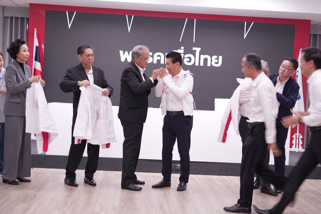 “德文·立塔帕拉”率领呵叻团队加盟为泰党 增强2569年选举实力