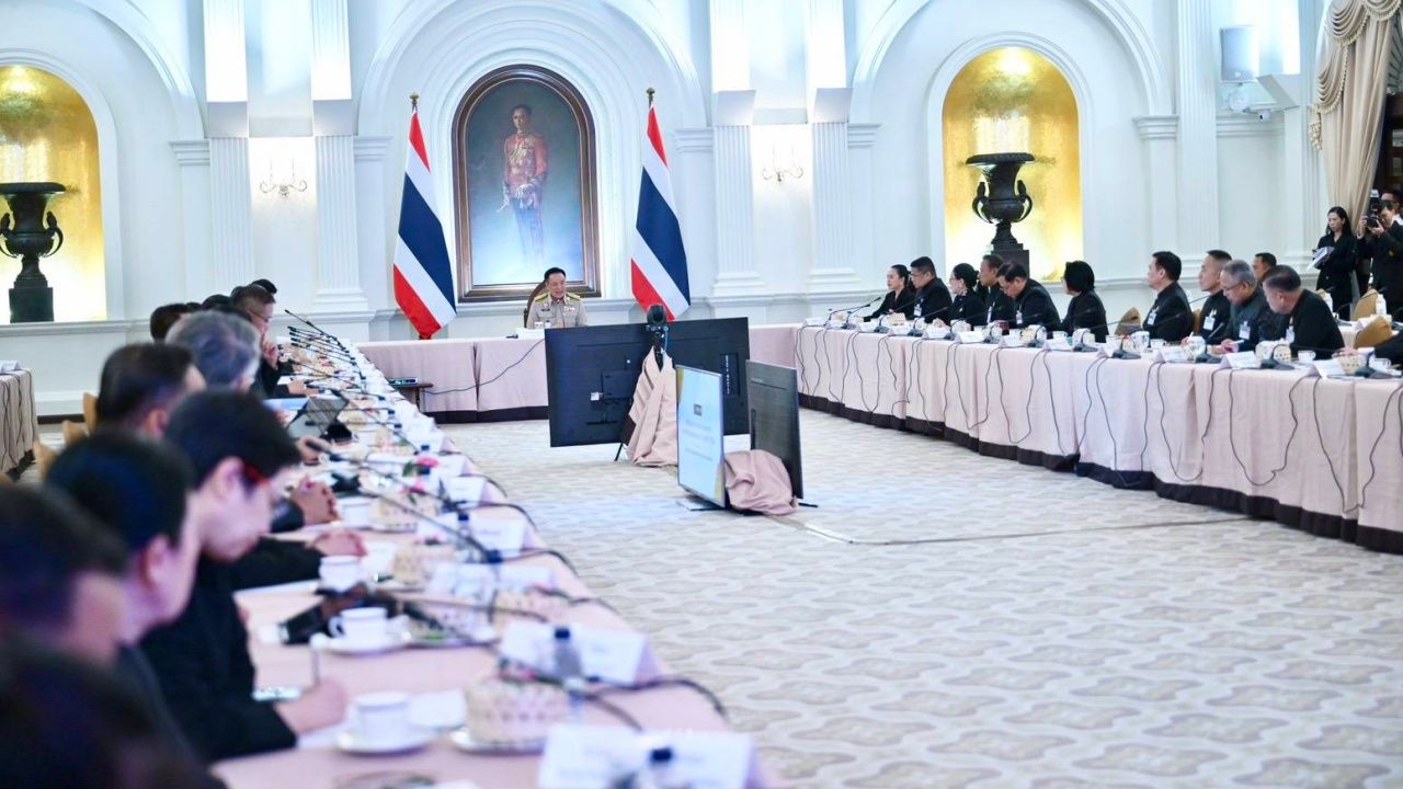 “阿努廷”会见政府首长 强调泰柬边界问题若停下便意味着失败