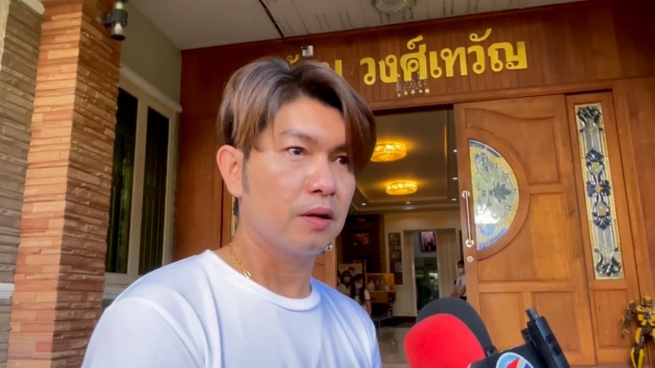 亲友与粉丝心痛 齐聚“威·维瑞达”追悼会 她将永远是大家心中的女主角
