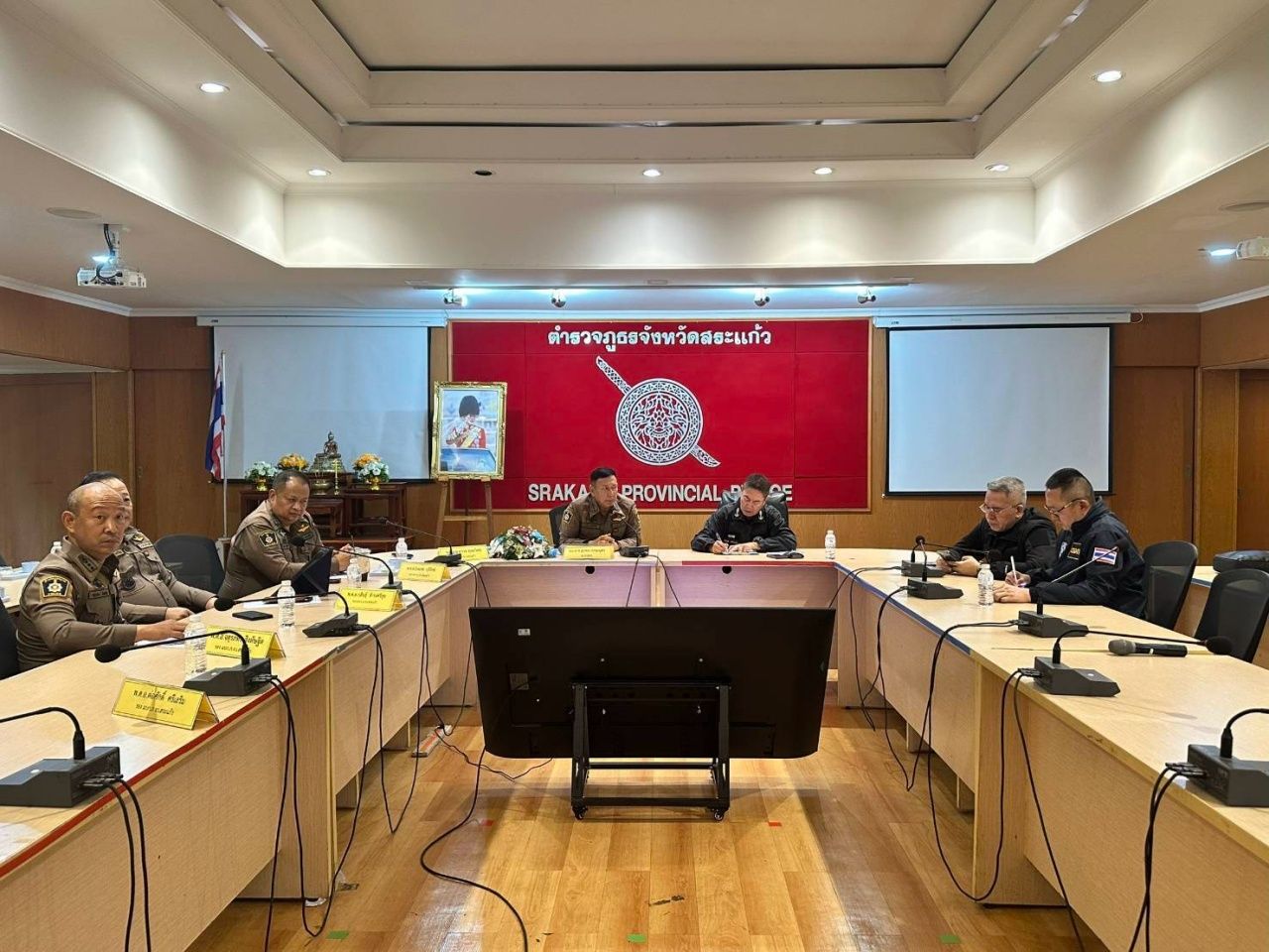 泰国国家警察局已100%准备好接回从波贝返回的泰国人,预计约有7-8千人待柬埔寨批准