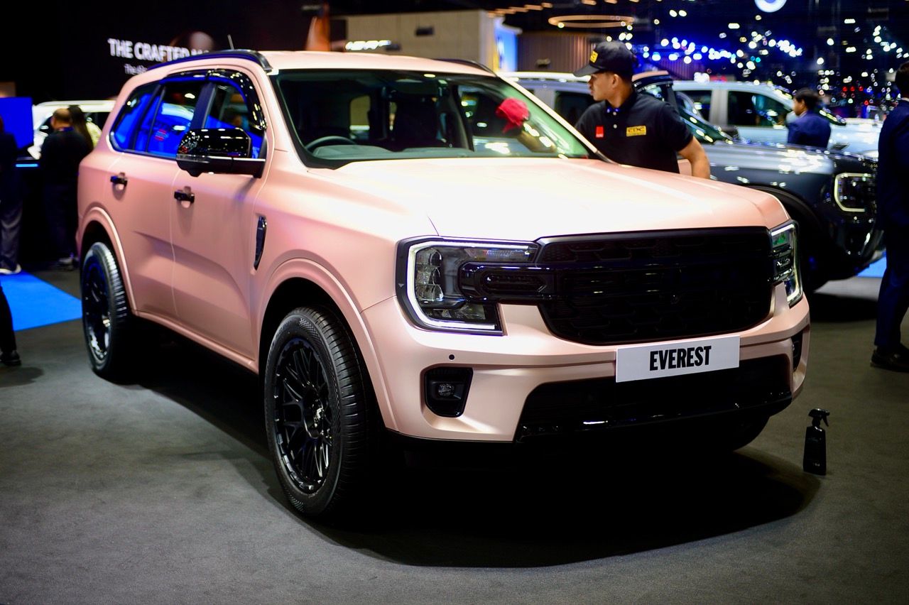 FORD 在汽车博览会推出年终活动