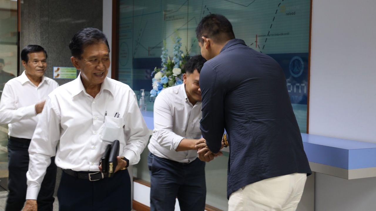 “ชัยชนะ-เจะอามิง” 欢迎前下南部三省议员与候选人团体,举旗分权迎战选举