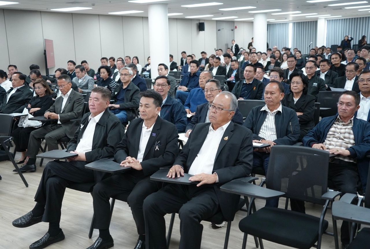 为泰党指示议员做好准备，进入选举模式，严格注意法律事项