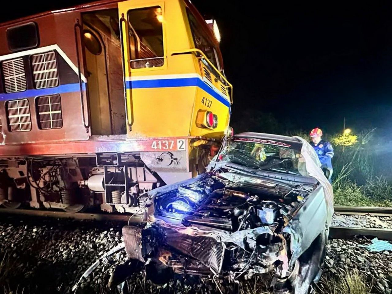 火车与皮卡相撞，科叻知名年轻音乐家遇难