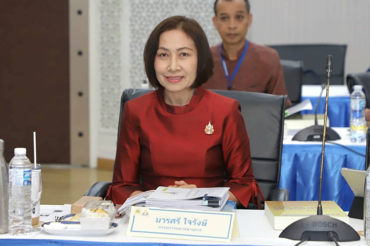 社保委员会推迟“社会保险日历”决议至6月30日，充分讨论支持和反对意见
