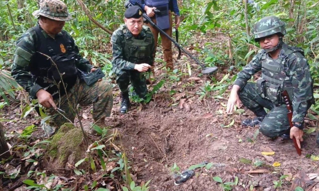再次发现：发现新的PMN2地雷，状态良好，距离原点30厘米的两枚地雷