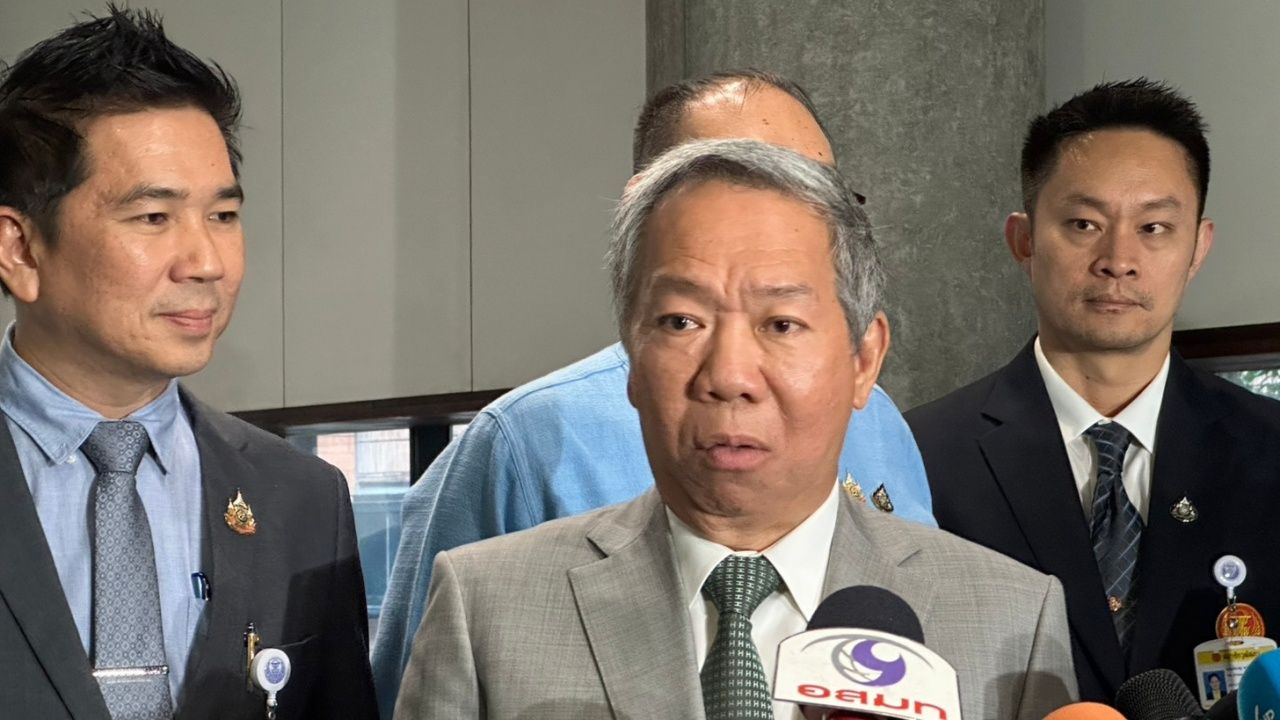 “三方会晤”决定在10月14-15日开会讨论修宪事项，“帕拉多尔”相信可以在下次会议内完成第2-3项议程