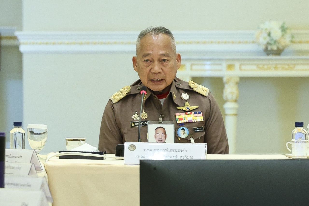 王室秘书参加会议邀请国王关心南部水灾 表扬志愿者