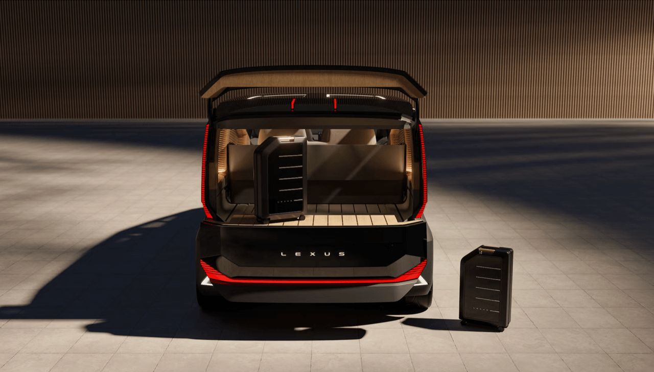 探寻现实:豪华六轮Lexus LS概念车亮相2025日本移动展