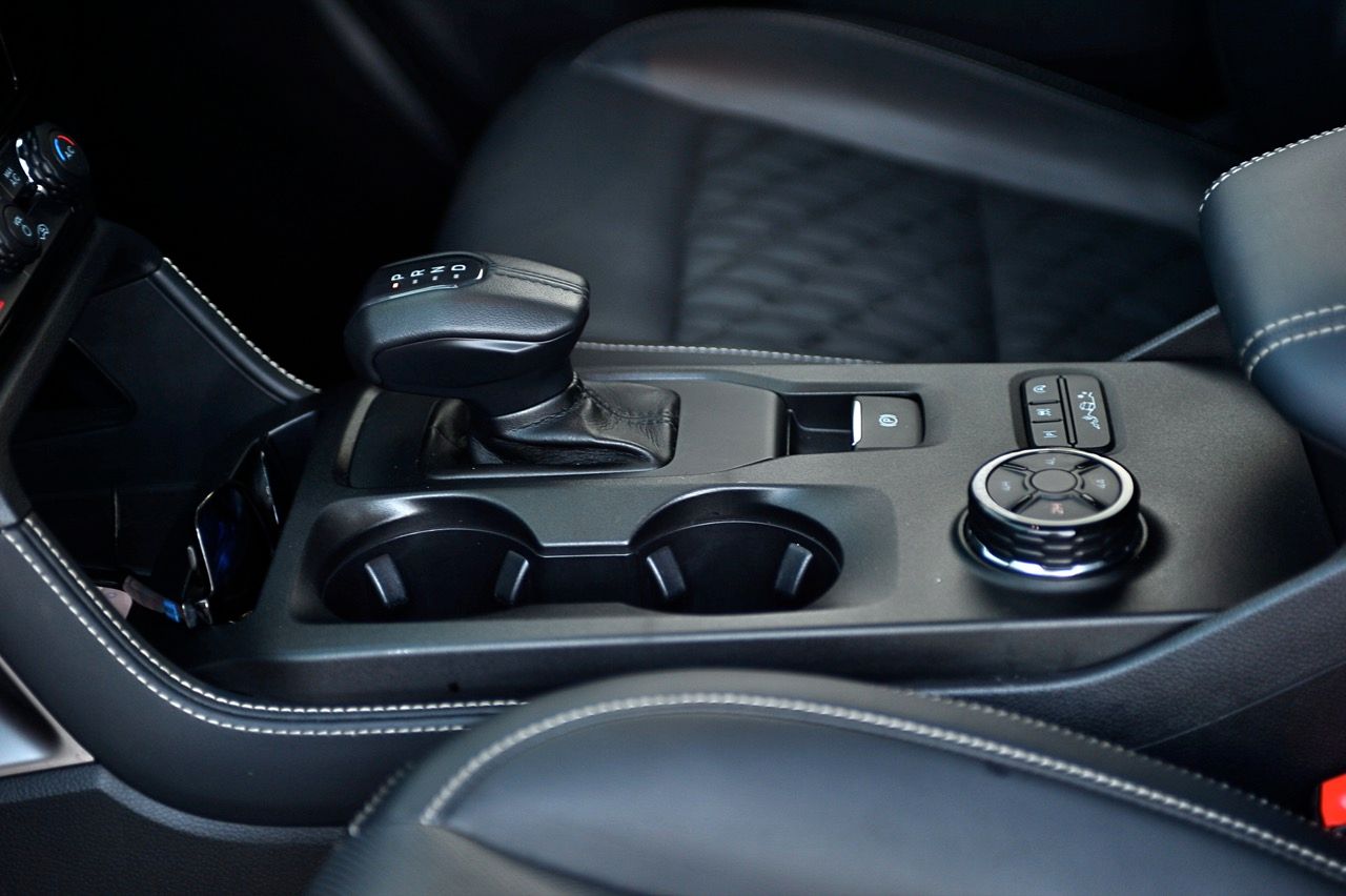 如何驾驶自动挡汽车以避免变速器快速损坏！