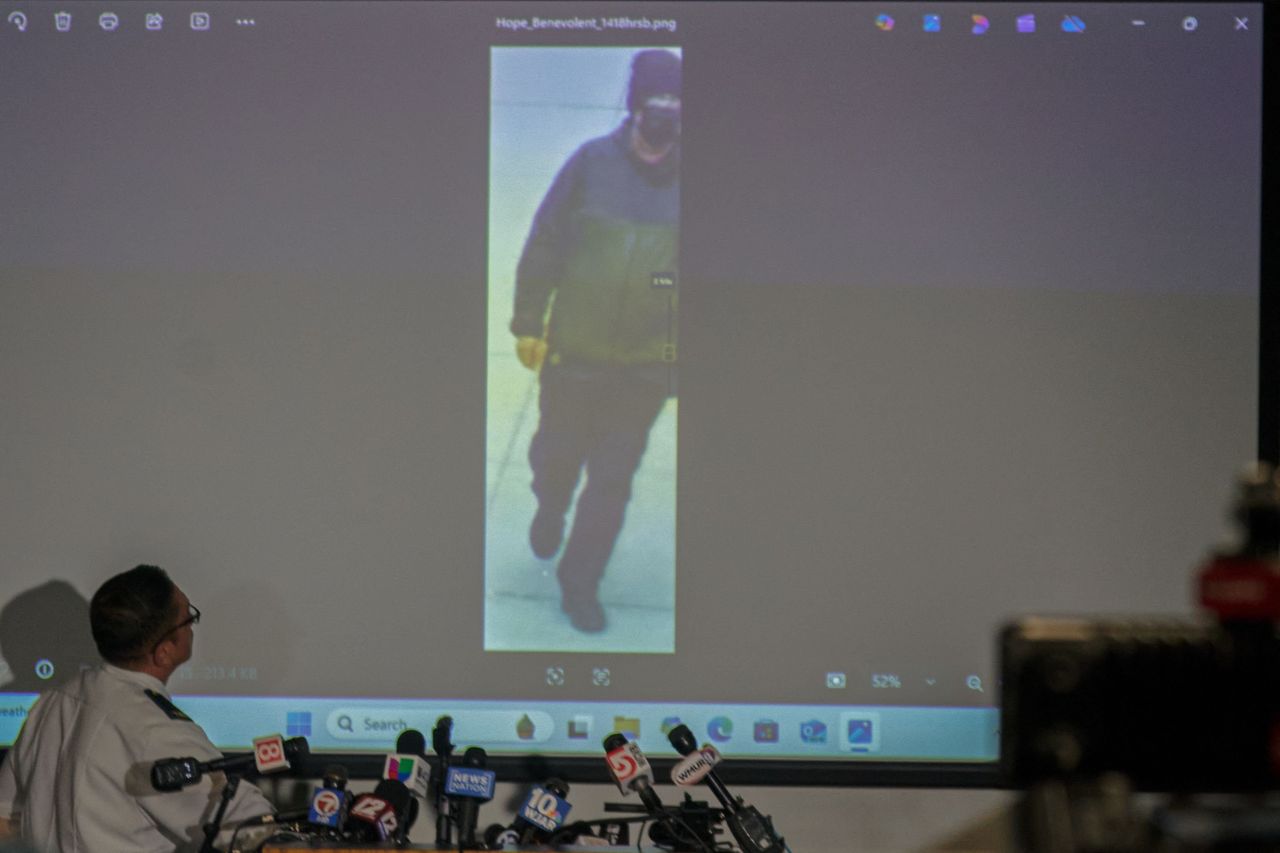 FBI悬赏50,000美元 追捕布朗大学枪击案枪手