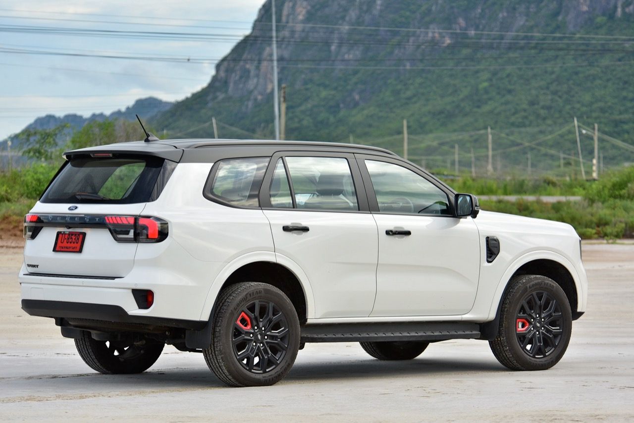 试驾 FORD EVEREST SPORT 2.0 6AT 4X2 2025