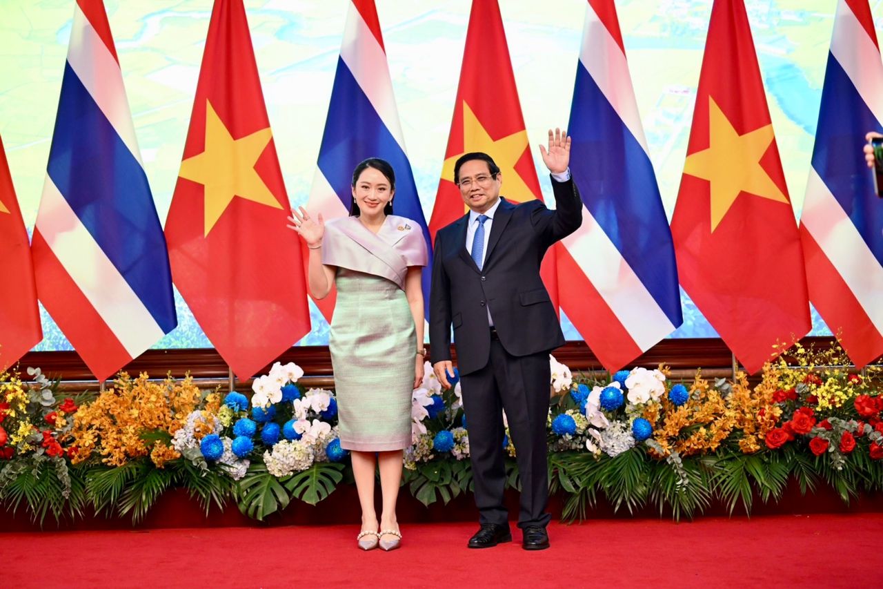 越南政府举办晚宴欢迎“英拉总理”强调紧密关系
