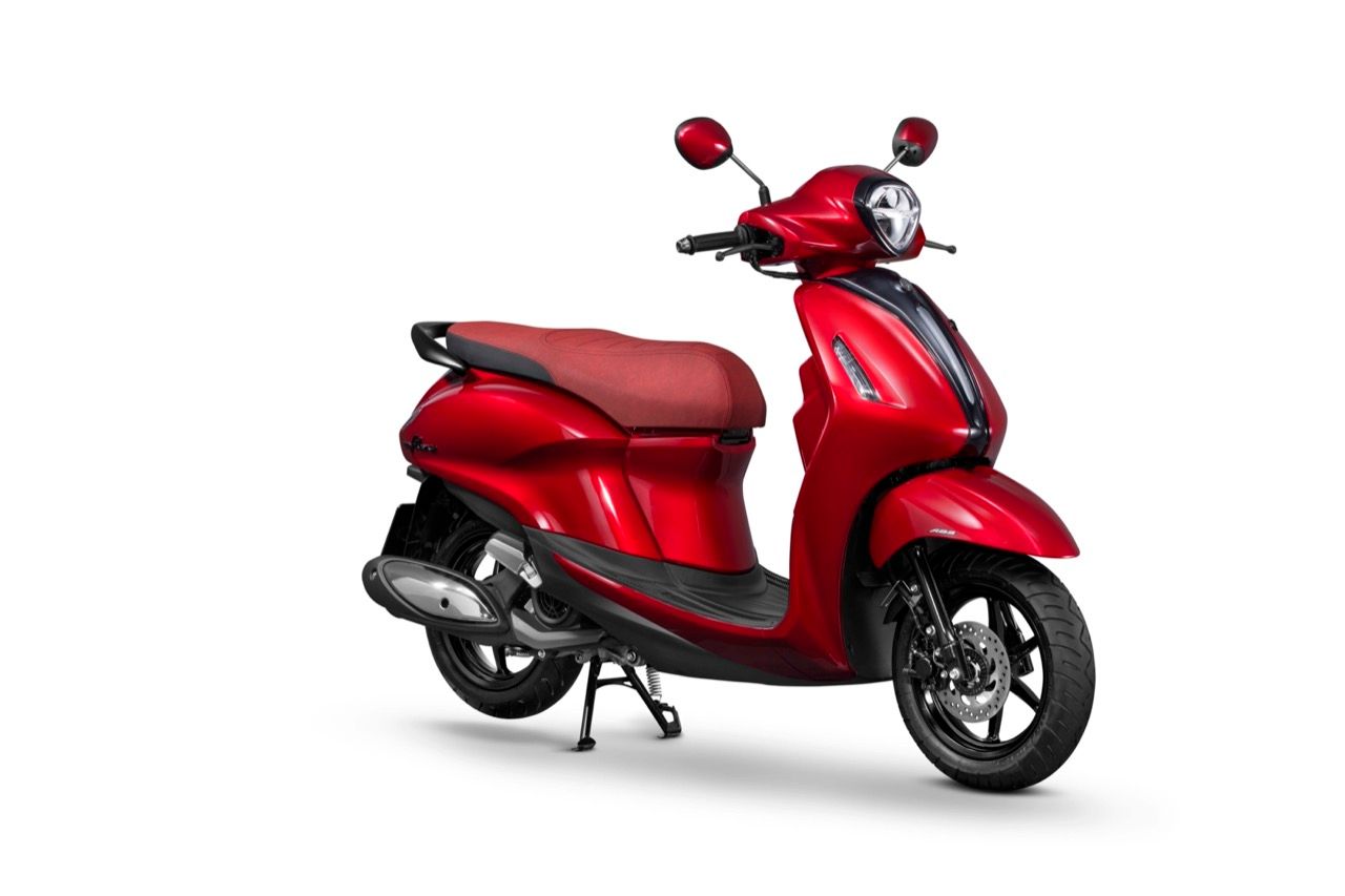 价格可爱 YAMAHA 推出全新 GRAND FILANO HYBRID 摩托车