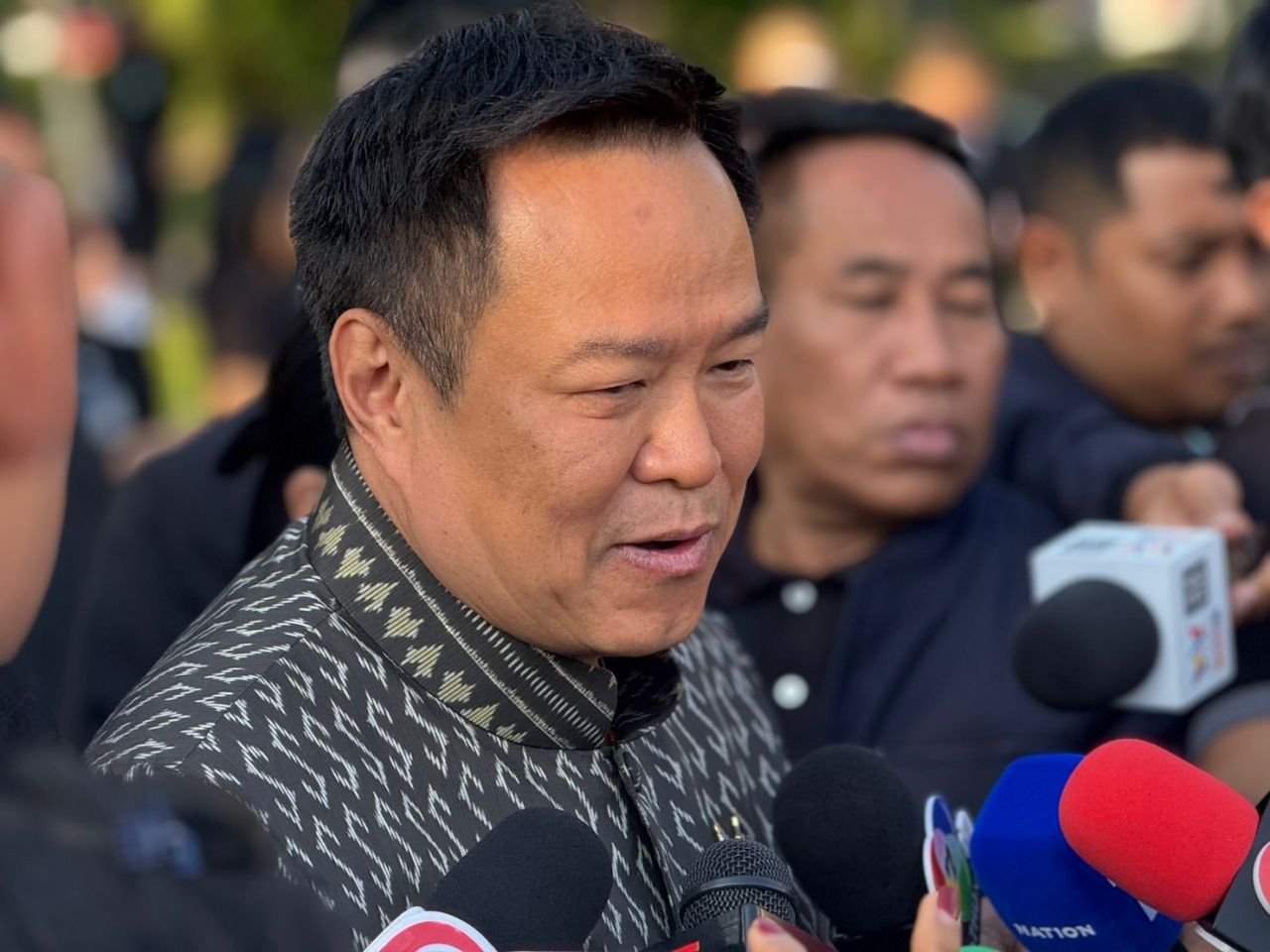 柬埔寨局势紧张，阿努廷等待NSC回应，强调整泰国有权捍卫主权