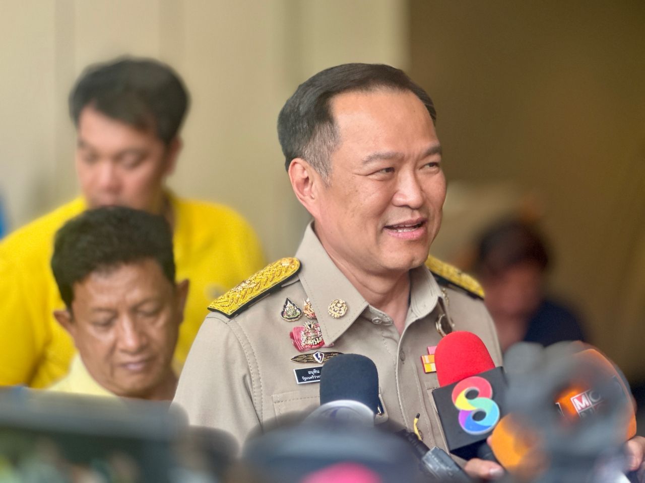 若国家安全委员会下令，准备立即切断柬埔寨电力供应 “阿努廷” 强调边境政策事宜