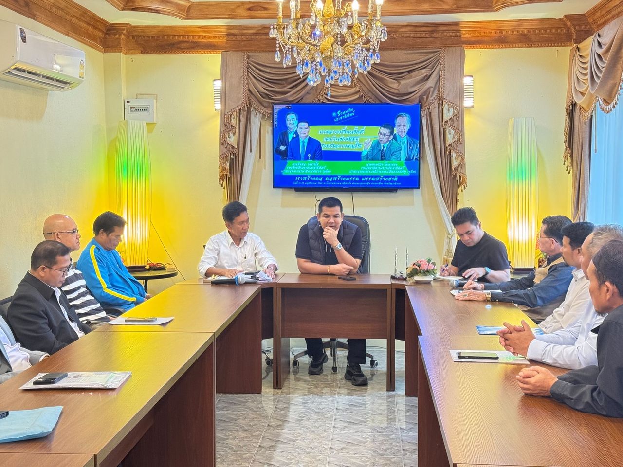 “胜利” 提倡民主党专注于廉洁政治,不买票卖票