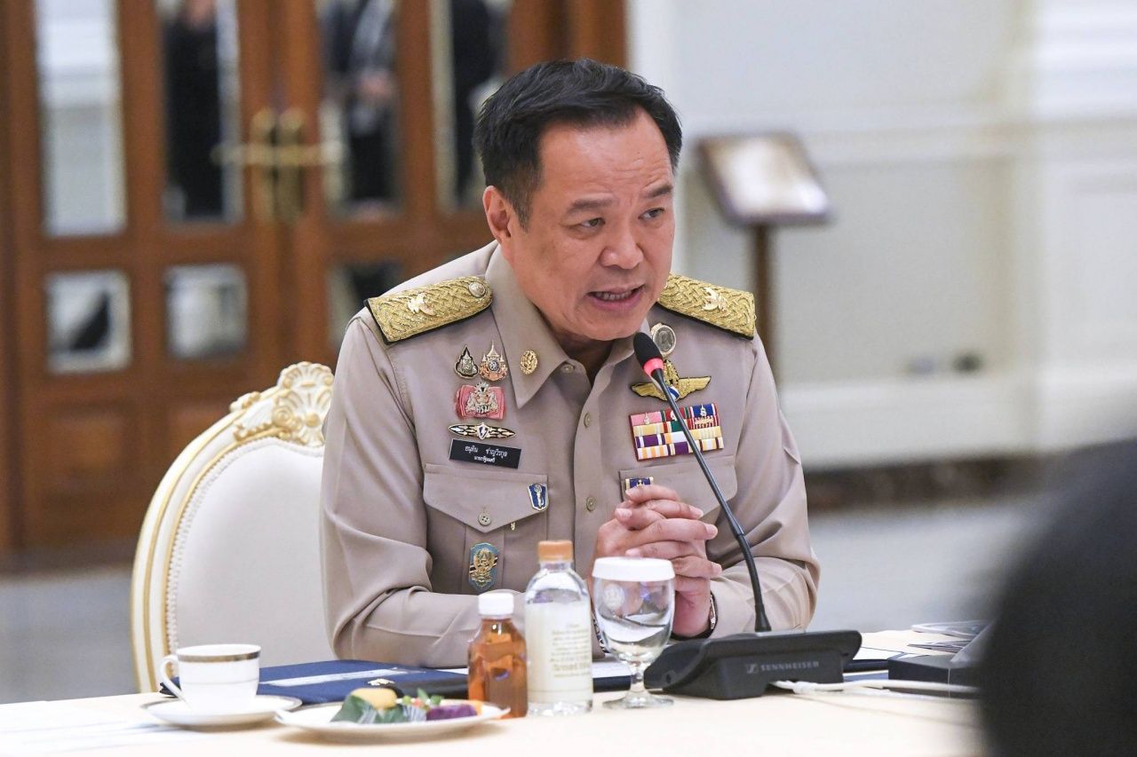 跟进合艾水灾 调动全国水泵至南部 总理强调公众安全