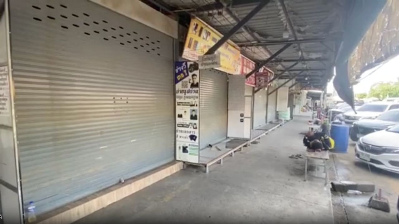 柬埔寨人蜂拥回国，班莱姆边境口岸拥挤，因洪森传言要收回土地