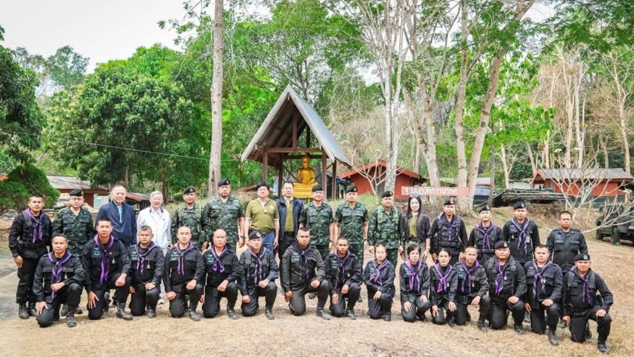 第2军区司令为普姆哈丘行动基地官兵打气 强调维护主权不容侵犯
