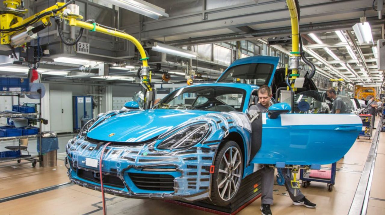 保时捷 718 Boxster / Cayman 停产