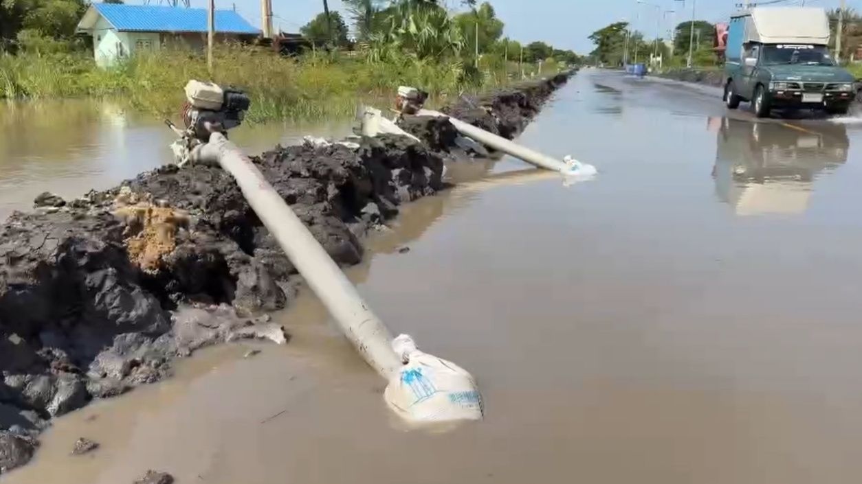 紧急修复“赛塞纳-帕克亥”公路,构筑防洪障碍并安装排水泵