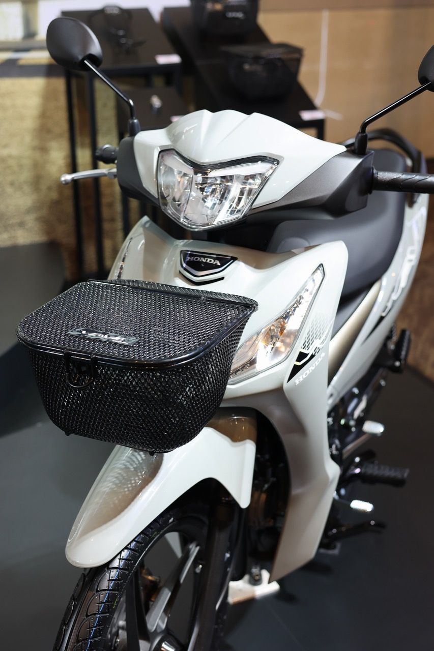 来了，新本田Wave110，经济实惠的摩托车