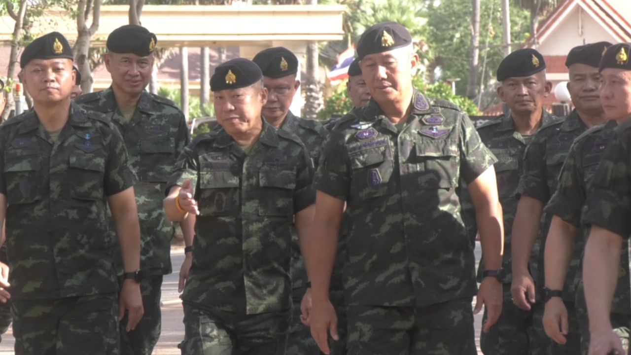 泰国与柬埔寨军队总司令谈判总结在冲博事件中和平达成协议