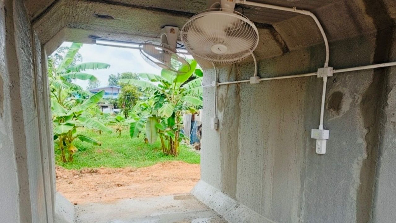 泰国陆军加速建设防空洞和双人掩体,旨在确保所有人安全