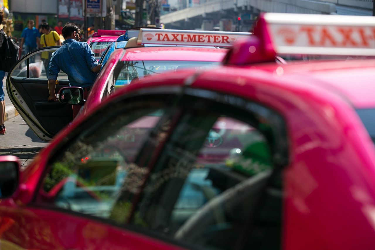 好消息：『พิพัฒน์』下令将'电车-巴士-出租车-摩托车'整合至'半价项目Plus'，10月29日启动