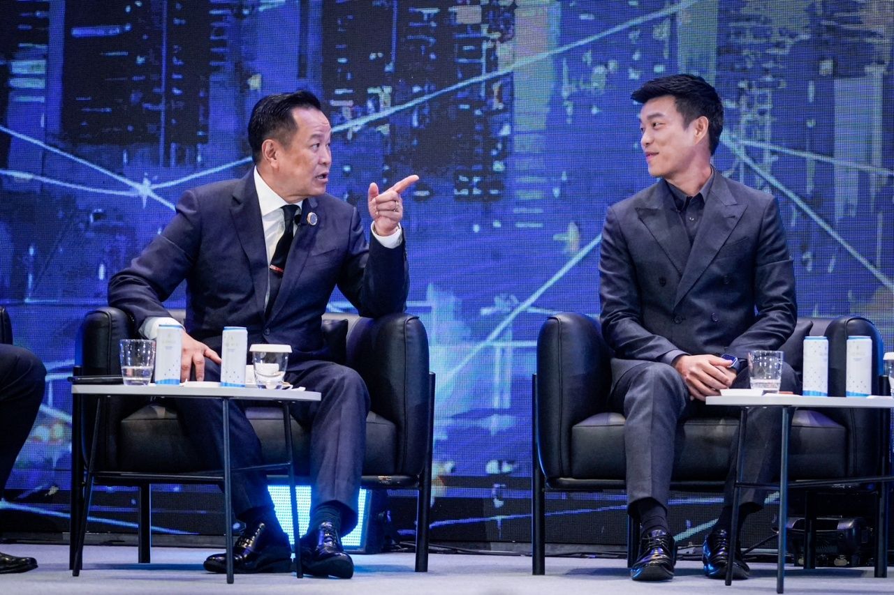 “Natthaphong” 推出8年6.3千亿泰铢的超级项目 与“Anutin”会面表示感受无异