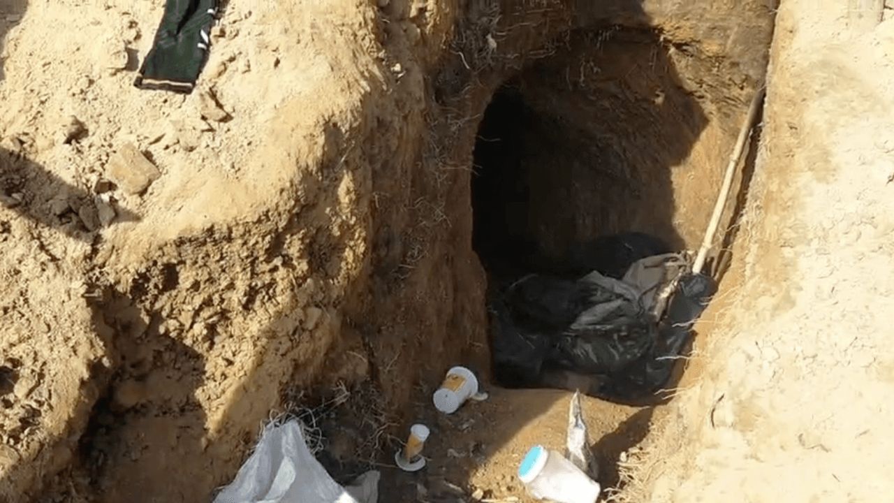 捕获4人 盗取“金矿”帮派 在ทองผาภูมิ国家公园 查获大量工具