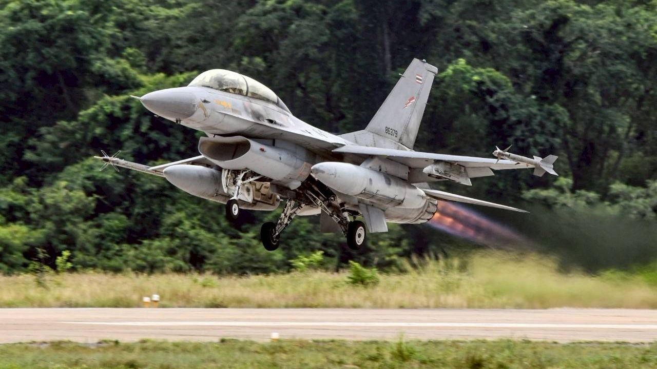 空军解释 F-16 与 Gripen 出动攻击柬埔寨作战中心，摧毁武器库